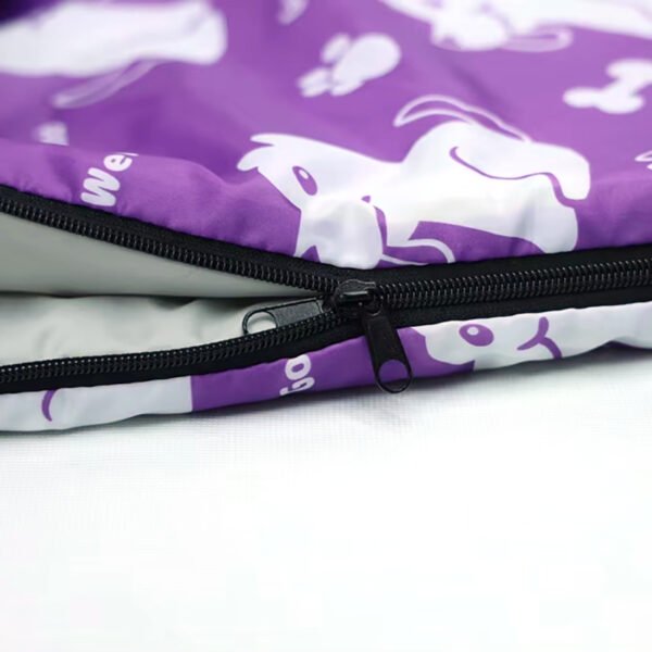 Children's Sleeping Bag Zipper Detail Children's Sleeping Bag Zipper Detail