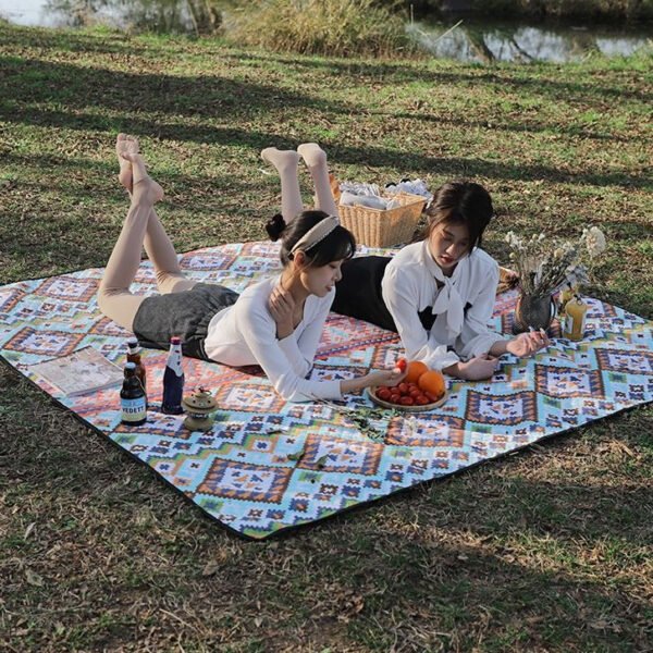 Nain-03 Waterproof Outdoor Blanket