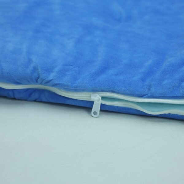 blue-kids-sleeping-bag-zipper Soft Lined Kids Sleeping Bag