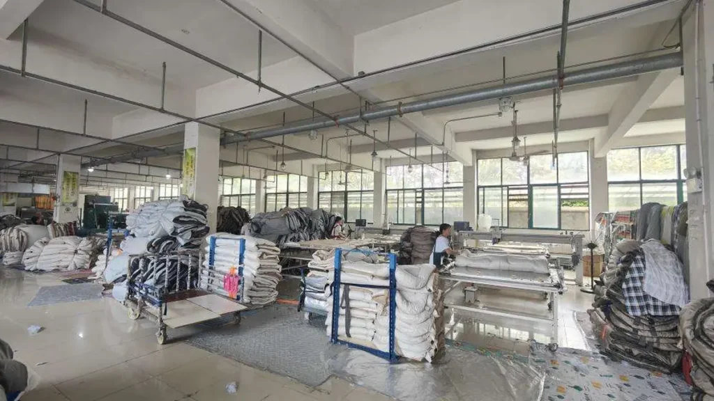 Sleeping bag manufacturer factory and production workshop